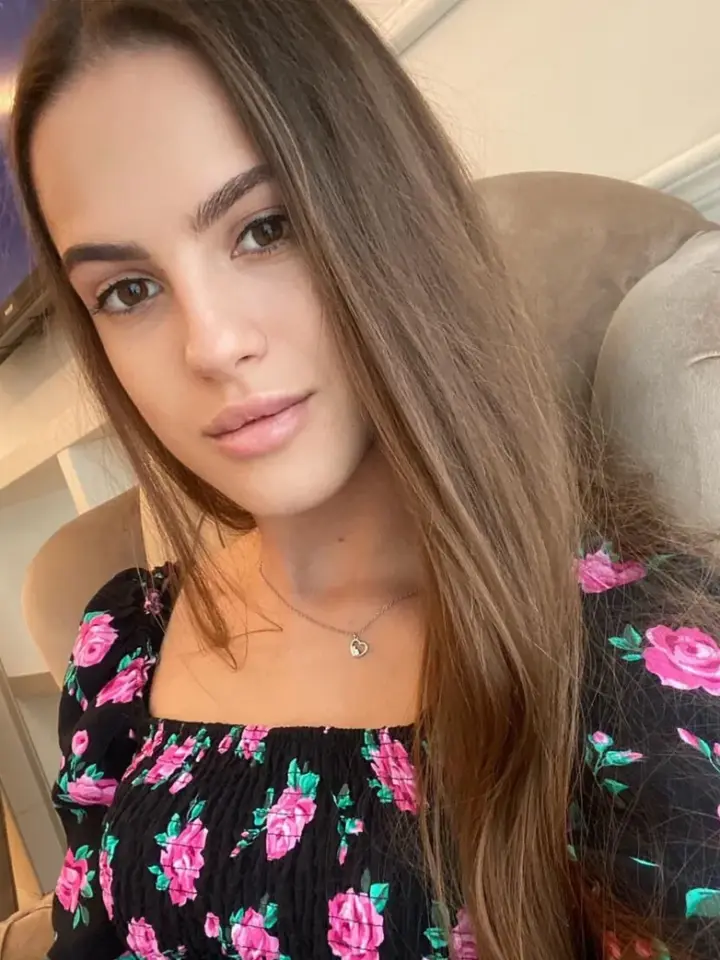 Emma — photo 7