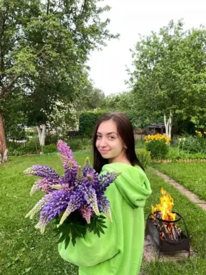Patricia — profile with photos