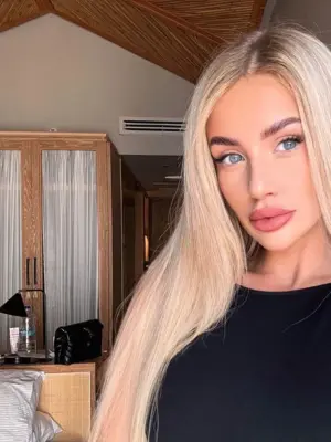 Tanya — profile with photos