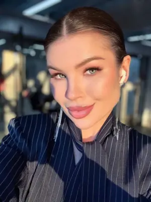 Veronika — profile with photos