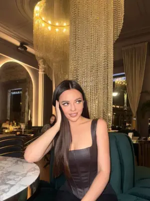 Tanya — profile with photos