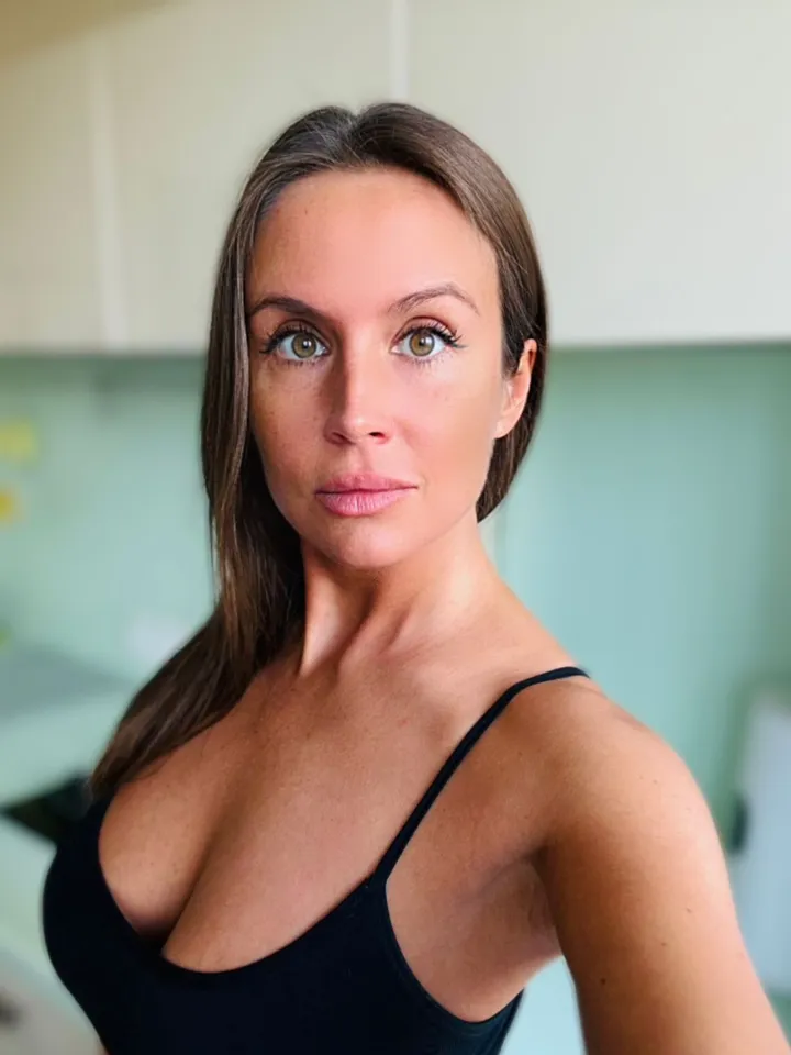 Joanna — photo 7